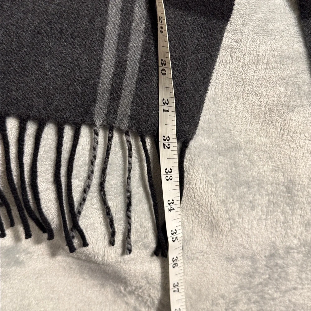 Enzo Mantovani Wool Cashmere Scarf black and‎ gray classic quality